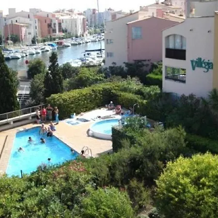 Studio With Terrasse And Harbour View In With Swimming Pool View 13 Διαμέρισμα Agde